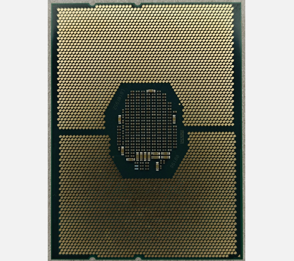 Intel Xeon Gold 6248 CPU LGA 3467 SRF90 2.50GHz 20 Kerne